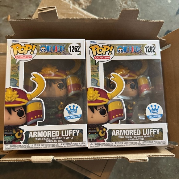 Funko Pop Armored Luffy Exclusive - Picture 1 of 2